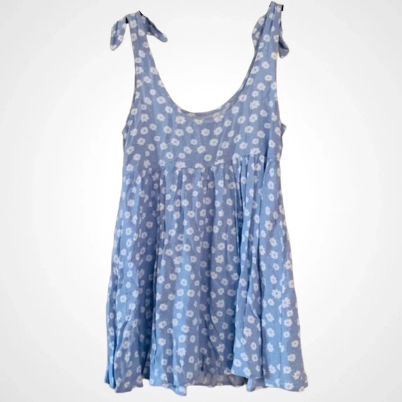 FOREVER 21 Light Blue Babydoll Dress With White Flowers | Small | NWT - Picture 2 of 5